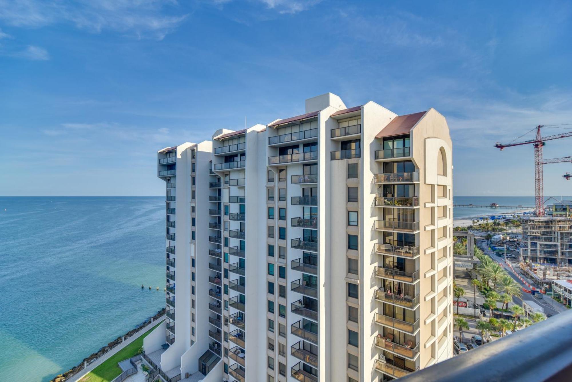 Oceanfront Condo With Balcony And Stunning Views! Clearwater Beach Eksteriør bilde