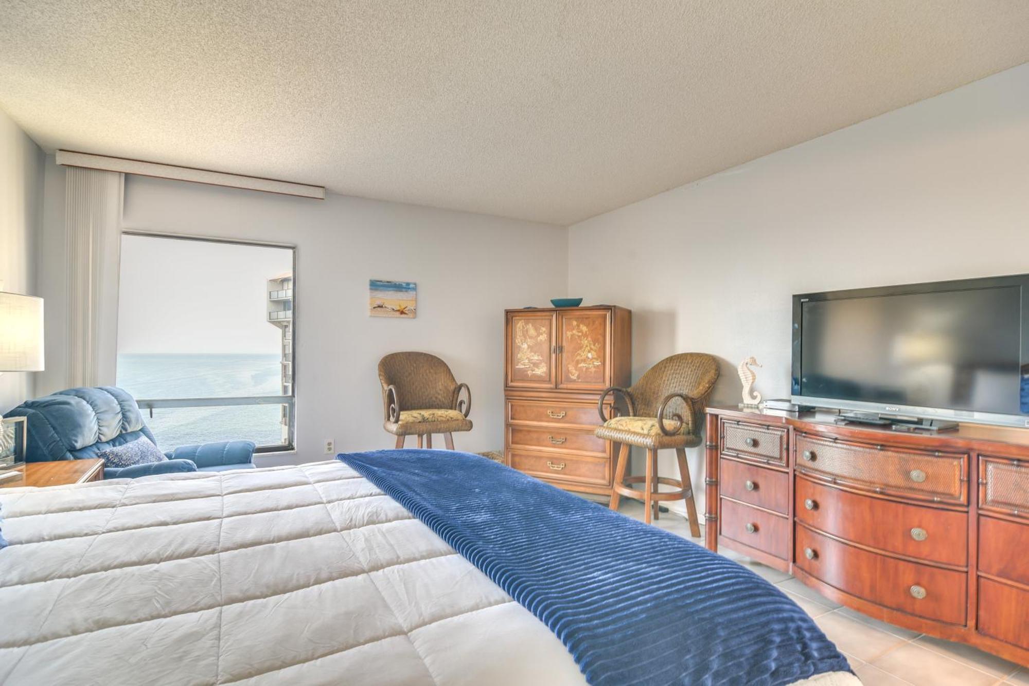 Oceanfront Condo With Balcony And Stunning Views! Clearwater Beach Eksteriør bilde